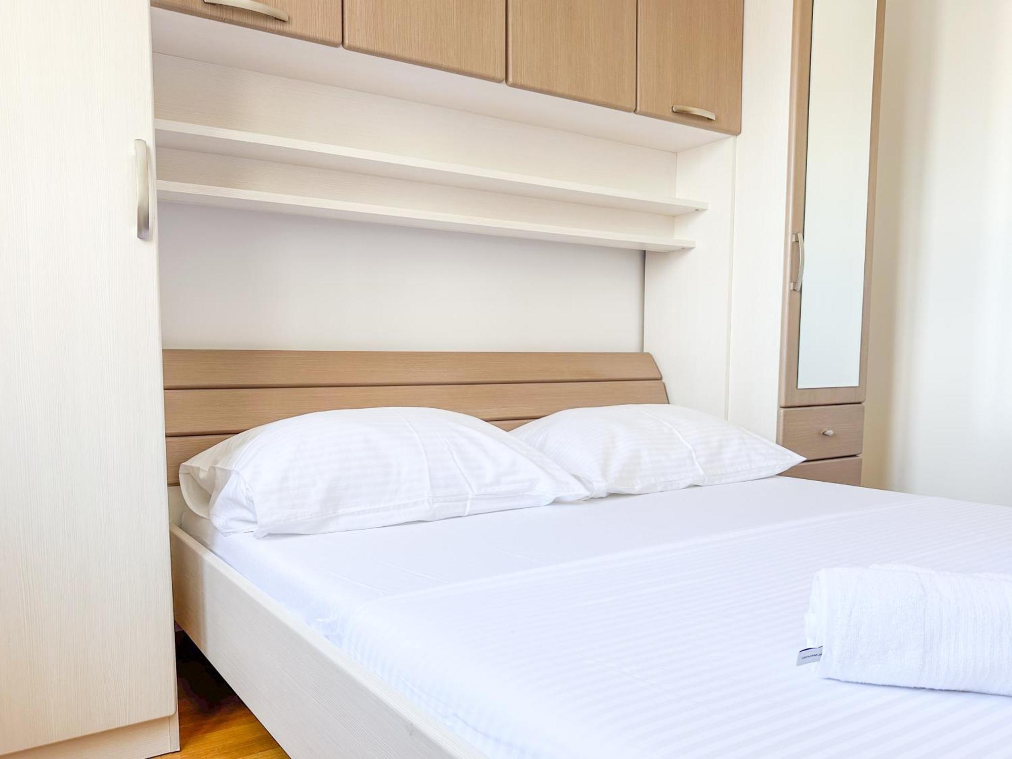 Apartmán Teo - Center With Free Parking *