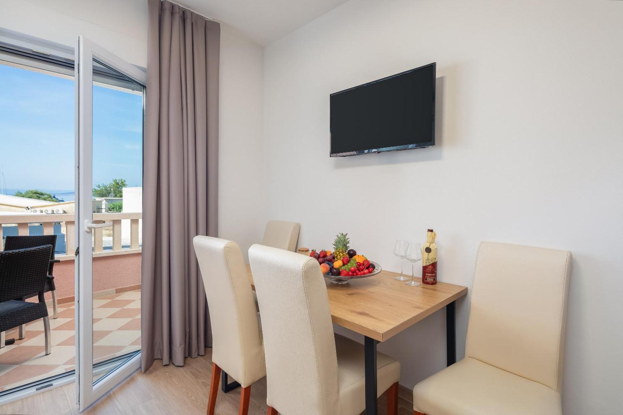 Apartmán Teo - Center With Free Parking Baška Voda