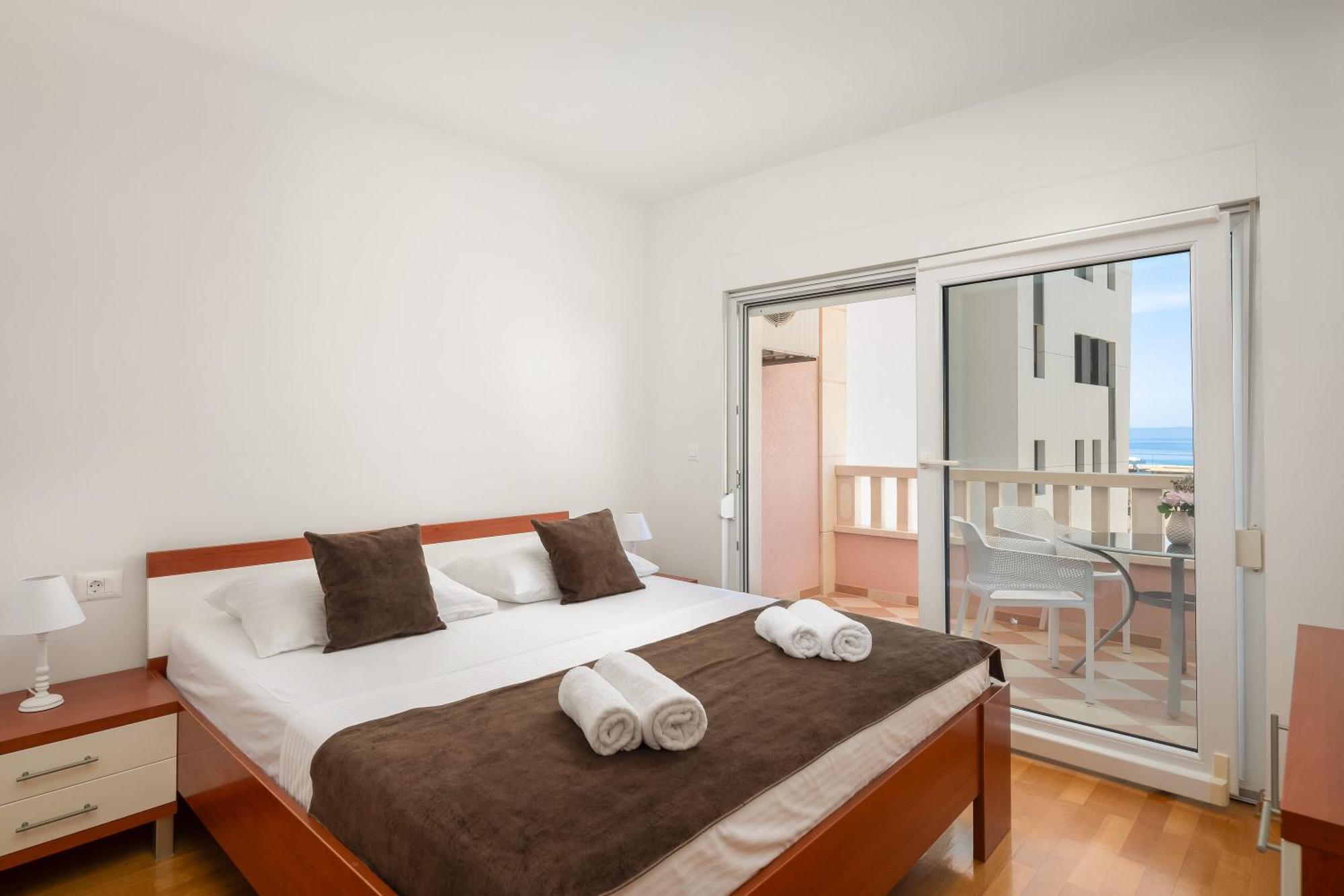 Teo - Center With Free Parking * Baška Voda