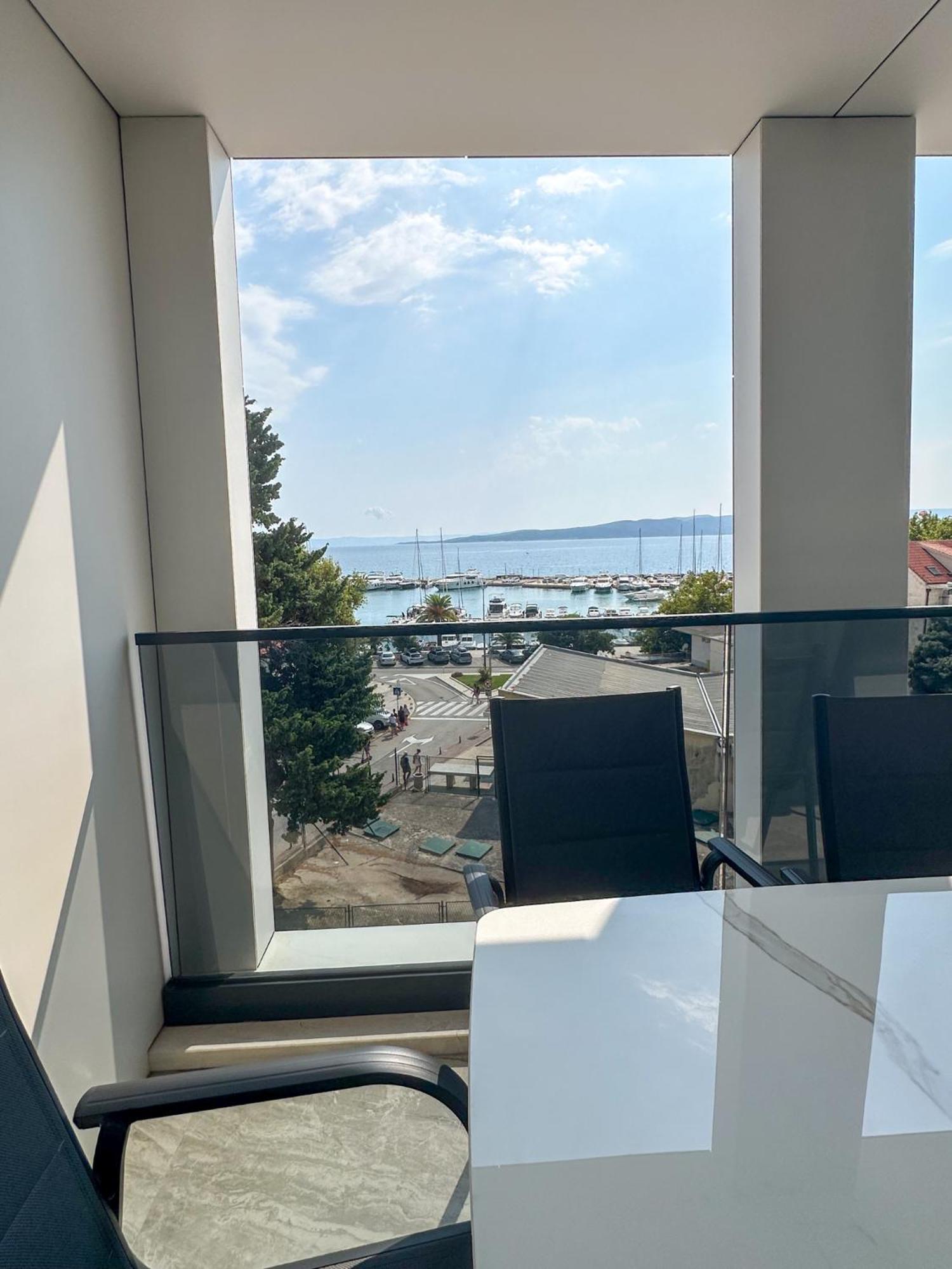 Apartmán Teo - Center With Free Parking *