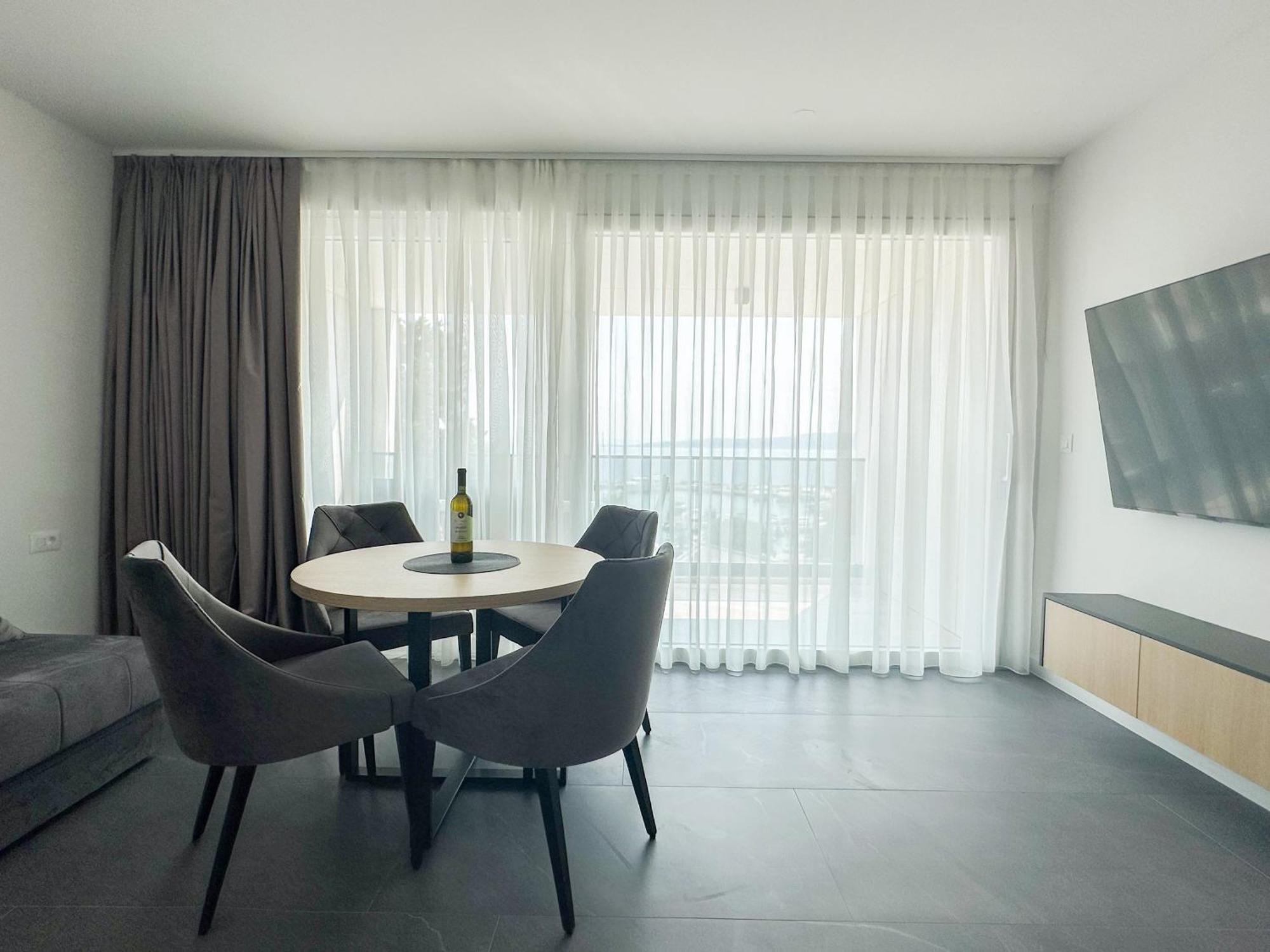 Teo - Center With Free Parking Apartmán Baška Voda
