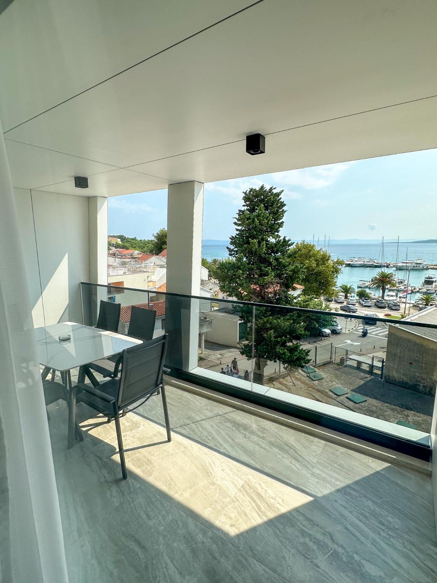 Teo - Center With Free Parking Apartmán Baška Voda